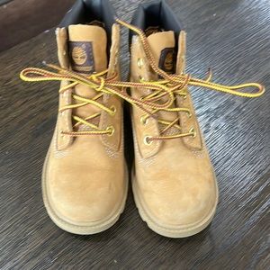 Timberland boots kids size 9